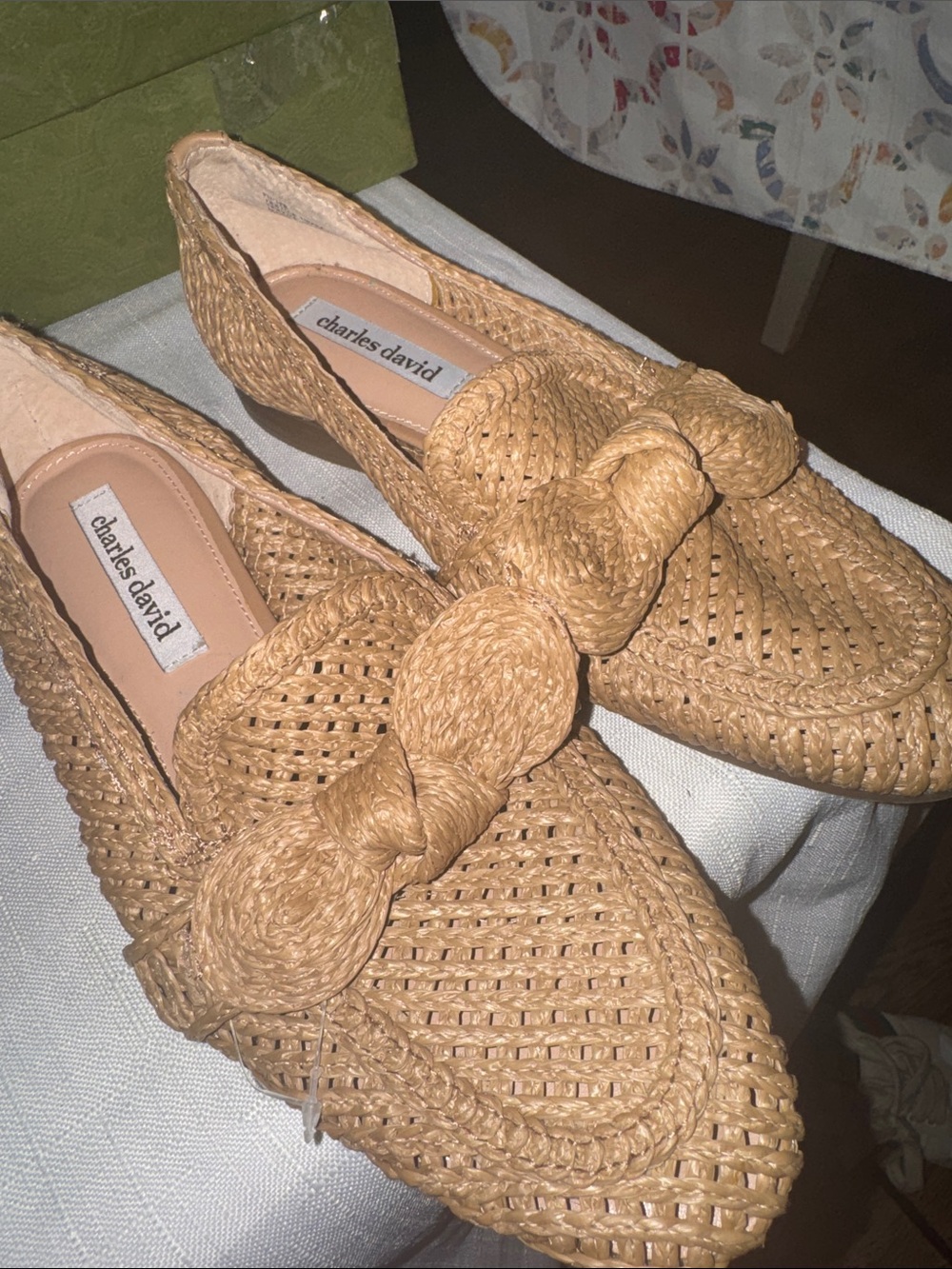 NEW! Charles David designer Woven Bow Loafers in Tan.